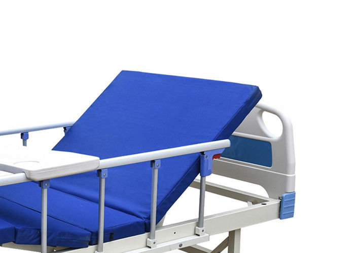 سرير المستشفى الطبي القابل للطي ، سرير قابل للتعديل للمسنين / المعوقين